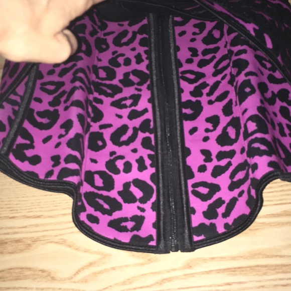 New Pink Black Animal Print Waist Trainer Size Medium - Picture 11 of 14